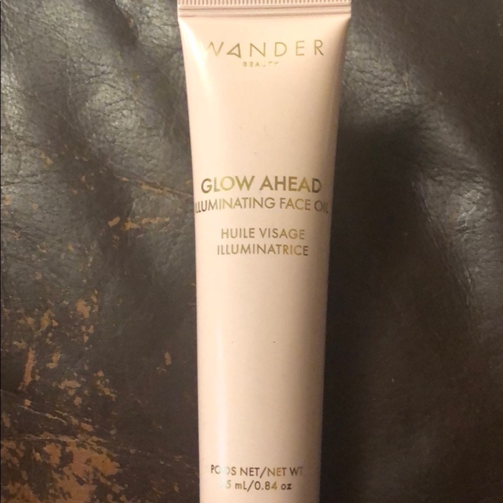 Wander Beauty Glow Ahead Illuminating Face Oil